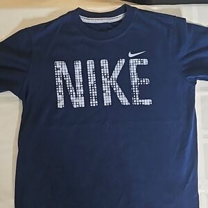 Nike, navy blue t-shirt, size s